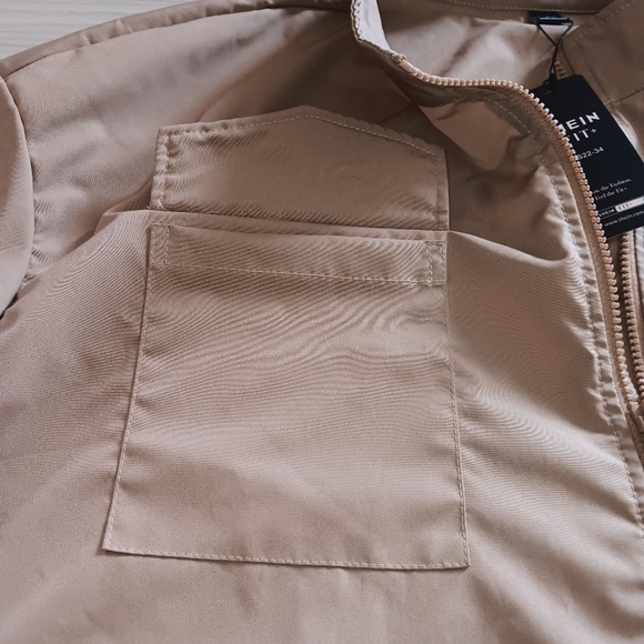 Plus Size Belted Shirt Dress With Flap Pockets - Picture 12 of 16